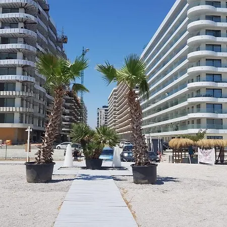 Eva Del Mar 1 * Mamaia