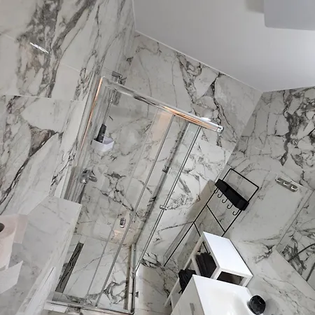 Eva Del Mar 1 * 마마이아