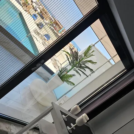 Eva Del Mar 1 마마이아